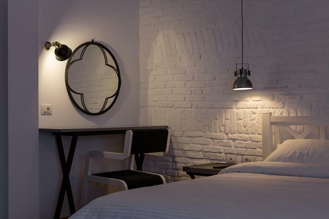 Barba Boutique Hotel Korce Bagian luar foto